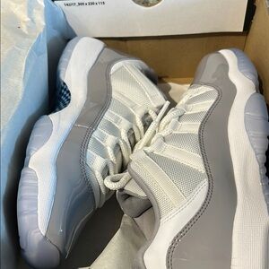 Jordan Kids Sneakers - White and Gray